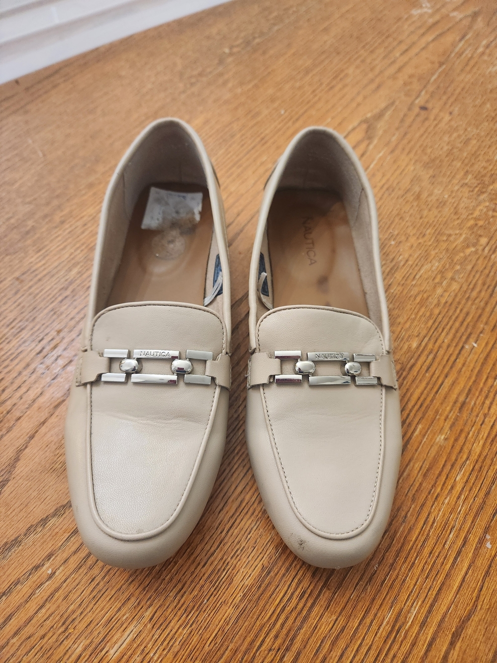 Nautica Women's Cream Leather Slip-On Loafers